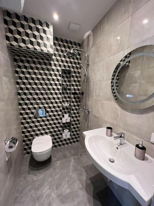 Apartament Location ! Location ! Location ! Garden View Sofia